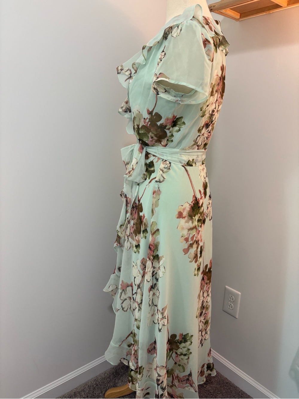 Mint Floral Ruffled Dress - Picture 5 of 14